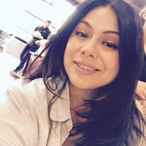 Meet your Posher, Leana